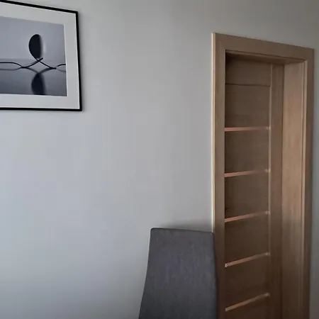 Team Flat & Urban Family Comfort - Homebase With A Castle View Bratislava