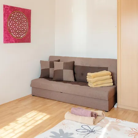 Team Flat & Urban Family Comfort - Homebase With A Castle View Lejlighed *