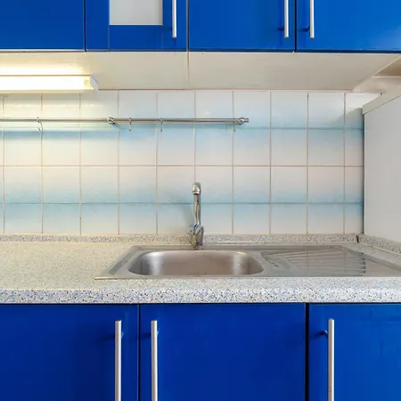 Team Flat & Urban Family Comfort - Homebase With A Castle View Lejlighed Bratislava