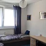 Team Flat & Urban Family Comfort - Homebase With A Castle View 公寓 布拉迪斯拉发