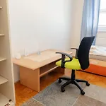 公寓 Team Flat & Urban Family Comfort - Homebase With A Castle View *