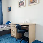 公寓 Team Flat & Urban Family Comfort - Homebase With A Castle View 布拉迪斯拉发